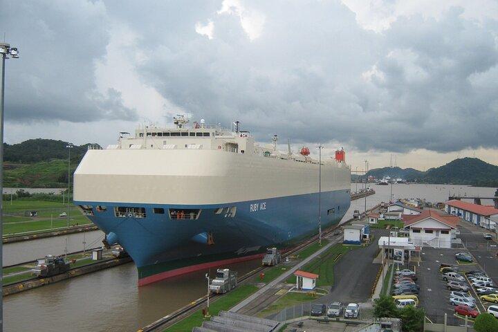 Panama City Tour (Panama Canal, Old Town And Causeway)
