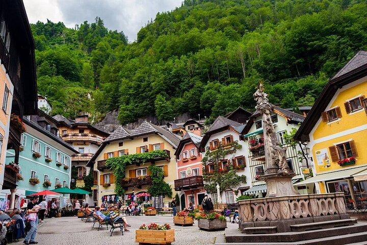 Private Full-Day Tour of Hallstatt and Salzkammergut from Salzburg with Options