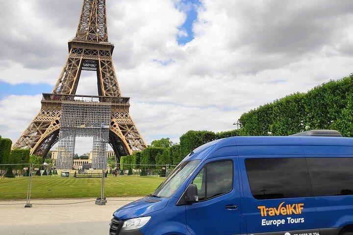 Private Paris City Tour with Minivan