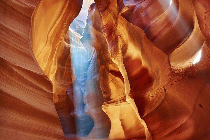 Antelope Canyon X Hiking Tour (with Option Upgrade to Photo Tour)