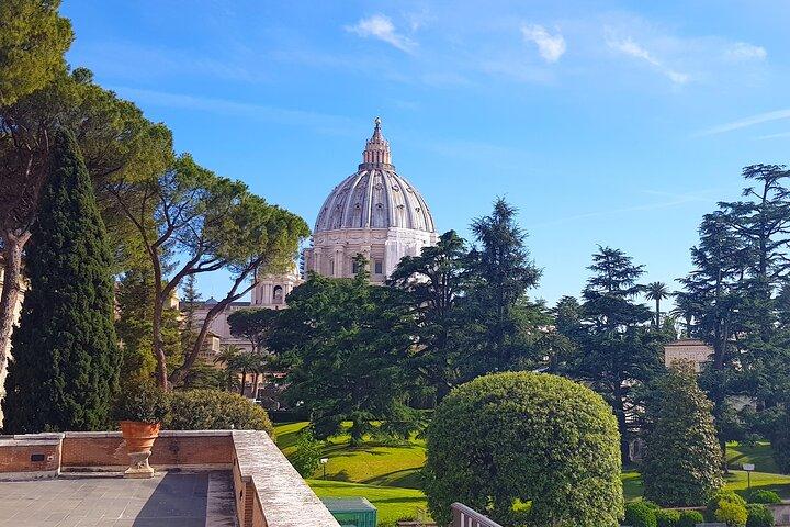 PRIVATE Vatican, Sistine Chapel & St. Peter's Basilica