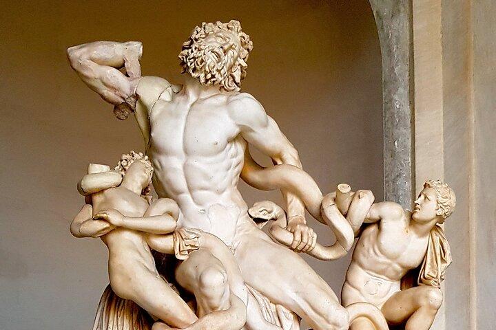 PRIVATE Vatican, Sistine Chapel & St. Peter's Basilica