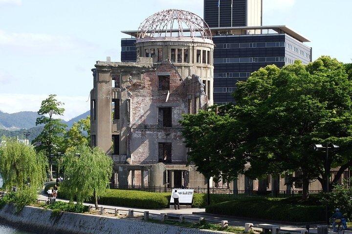 Hiroshima and Miyajima 1 Day Private Tour from Kyoto or Osaka