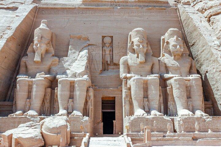 Day Tour to Abu Simble via Aswan