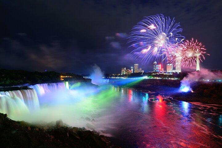 All-inclusive Niagara Evening Light Show & Boat Ride Tour