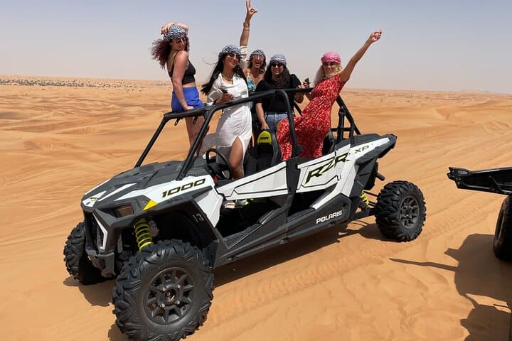 Morning Desert Safari with Buggy Ride & Sandboarding – Shared Car