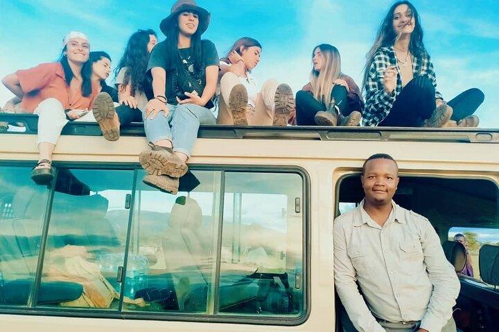3 days Safari Adventure to Serengeti and Ngorongoro in Tanzania, Africa
