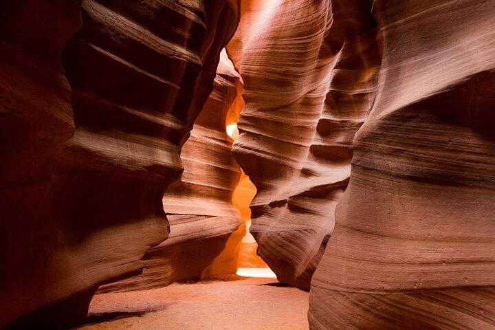 Upper Antelope Canyon Guided Tour All-Ages Ticket