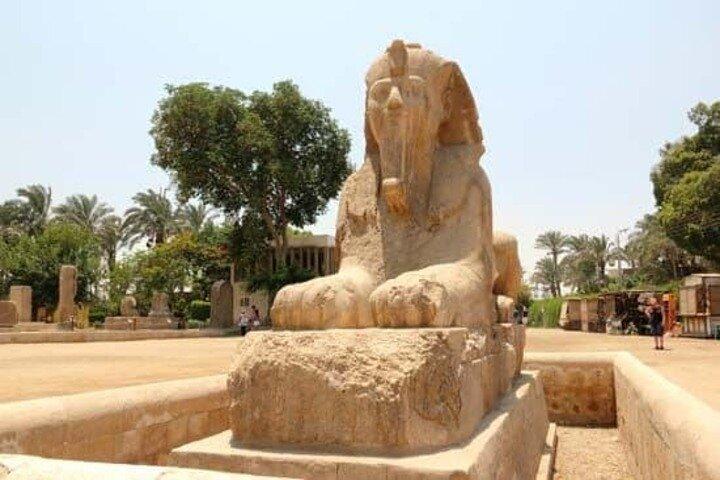 Private Tour in Giza Pyramids, Memphis and Sakkara from Cairo