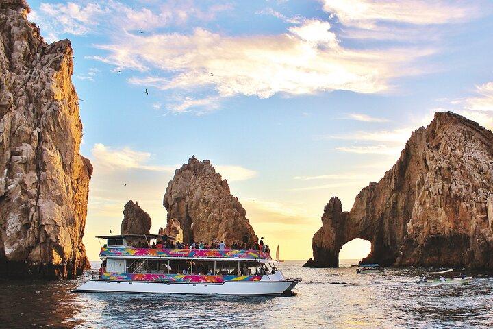 Cabo San Lucas Humpback Whale Watching Tour