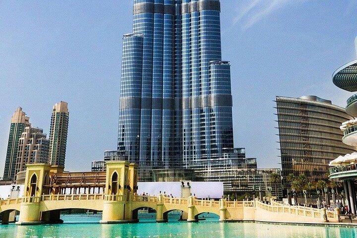 Dubai Burj Khalifa With 124th Floor Access Ticket & Dinner