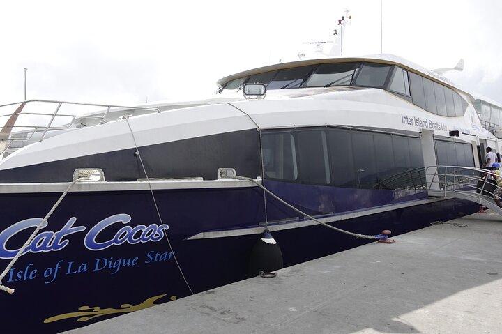 Cat Cocos: Praslin Island to Mahe Island Fast Ferry