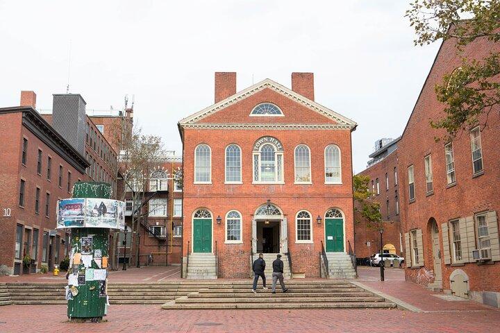The Official "Hocus Pocus" Movie Locations Tour of Salem