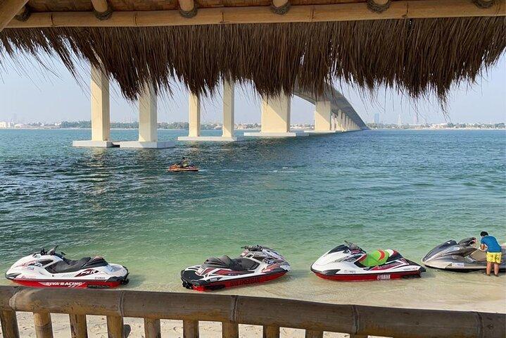 Abu Dhabi Jet Ski Rental for 1 Hour