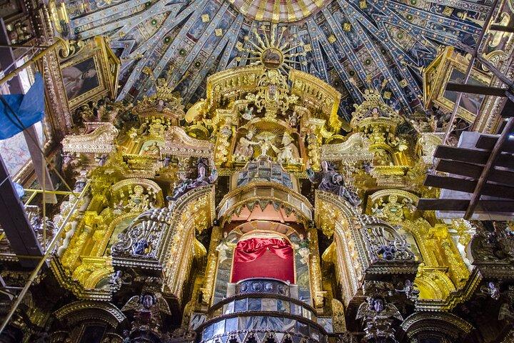 Cusco to Puno Tourist Bus with Cultural Stops and Lunch