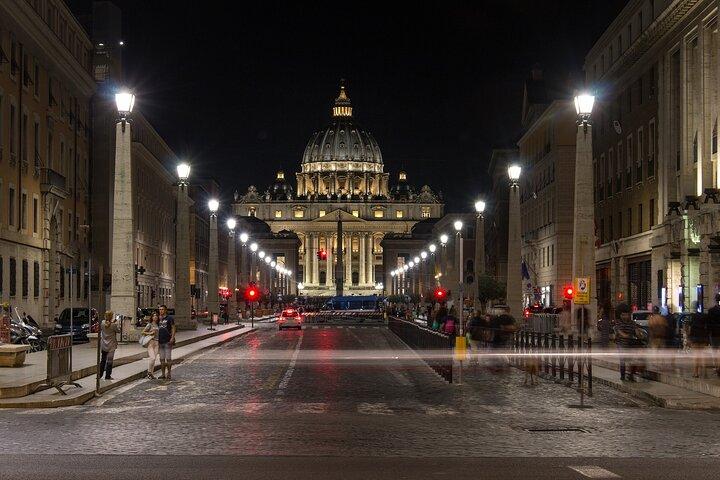 Rome By Night Private Tour with Pick Up