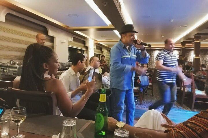 Dinner cruise in Nile river, Cairo