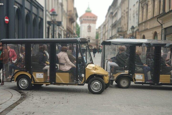 1-Hour Tour to Krakow's Old Town by Electric Golf Cart