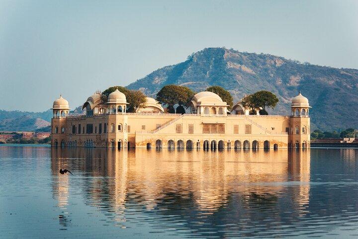 Five Days Golden Triangle Tour with Ranthambore Safari from Delhi