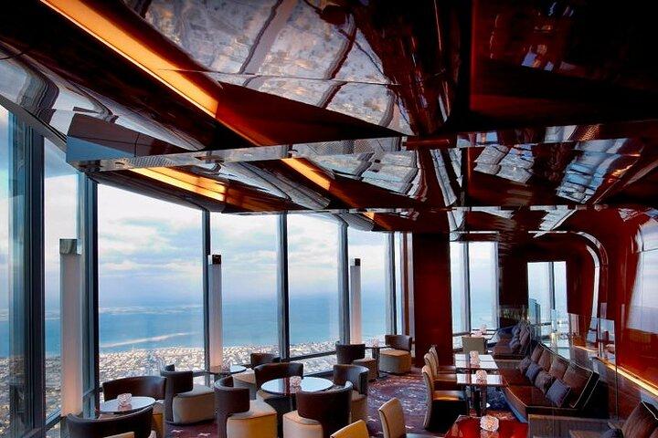 Enjoy Burj Khalifa With Dinner in One Of The Tower Restaurants
