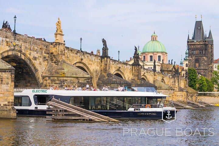 PRAGUE BOATS: 50-Minute Sightseeing Cruise