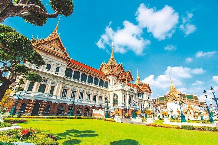 Full-Day Private Royal Grand Palace and Temples Tour