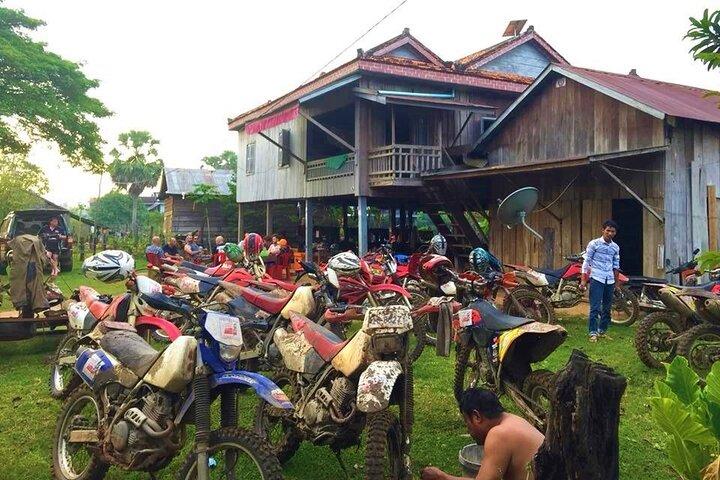 DB 3 Day, 2 Night Dirt Bike Tour Preah Khan & Koh Ker Temples Offroad
