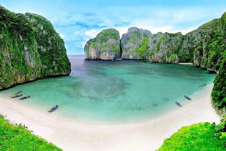 Discover Phi Phi & Khai Nai Islands on a Speedboat Tour