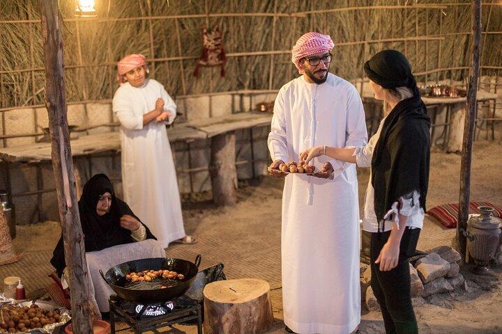 Dubai: Evening Camel Caravan, Bedouin Dinner at Al Marmoom Oasis