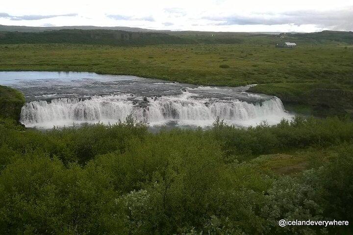 Classic Golden Circle & Kerið Small-Group Tour from Reykjavík