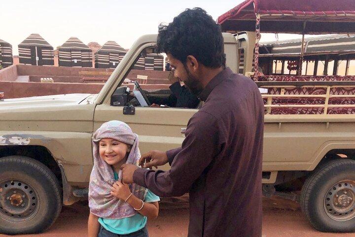 Full Day Jeep Tour & Traditional Lunch - Wadi Rum Desert Highlights