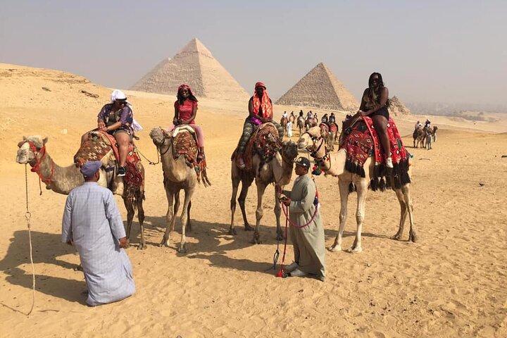Cairo layover tour Giza pyramids and Sphinx