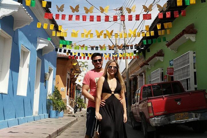 Walking Tour with Transfers - Gabriel García Márquez & Cartagena Walled City