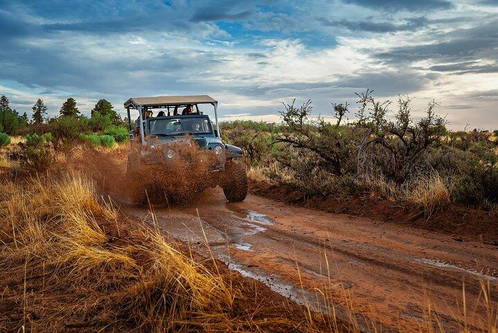 East Zion: Zion Cliffs Sunset Jeep Tour