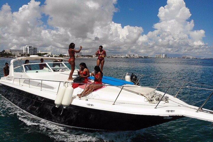 Cancun yachts rental BEATIFUL YACHT 46FT, 15 PAX MAX 25P6