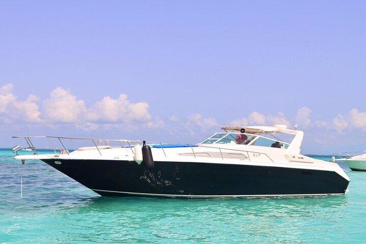 Cancun yachts rental BEATIFUL YACHT 46FT, 15 PAX MAX 25P6