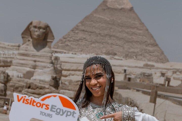 Tour to Giza Pyramids and Sphinx