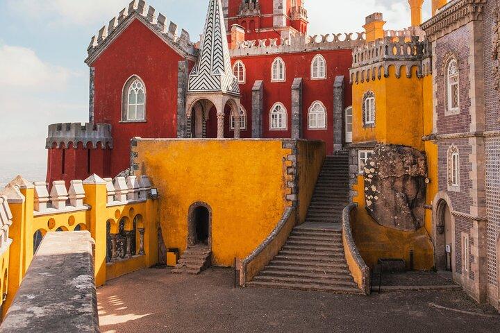 Private Day Tour to Sintra and Cascais from Lisbon