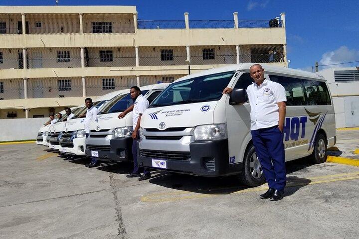 PUJ to La Romana, Casa de Campo & Bayahibe – Round-Trip Transfer