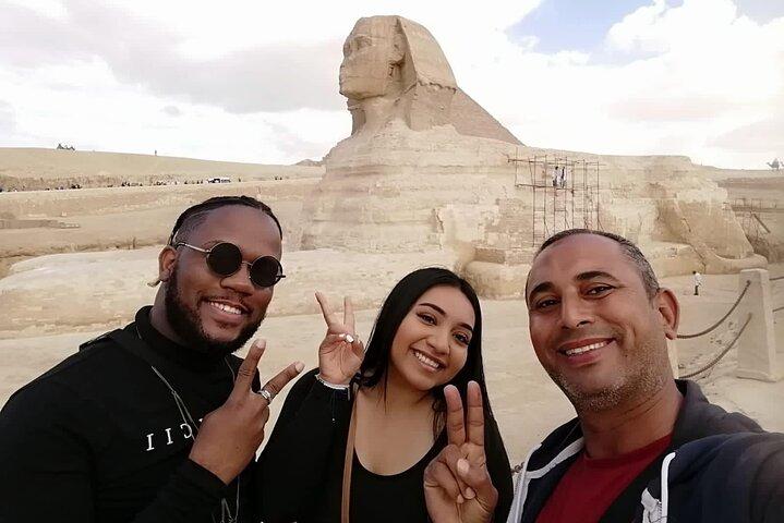 Private Cairo Layover to Giza pyramids and Sphinx
