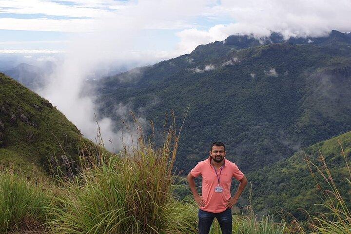 Sri Lanka Tour with Chauffeur Guide (Driver Guide in Sri Lanka)