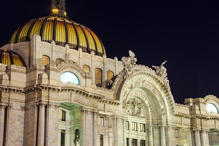 Mexico City at Night Tour with Torre Latino