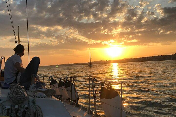 Private Sunset Cruise in Lisboa