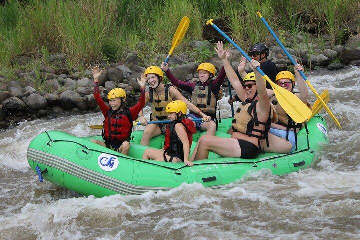 Balsa River White Water Rafting in La Fortuna & Costa Rican Lunch