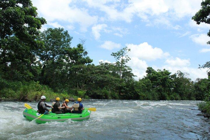 Balsa River White Water Rafting in La Fortuna & Costa Rican Lunch