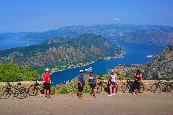 Bike tour - Panoramic downhill from Njeguši and Kotor serpentines