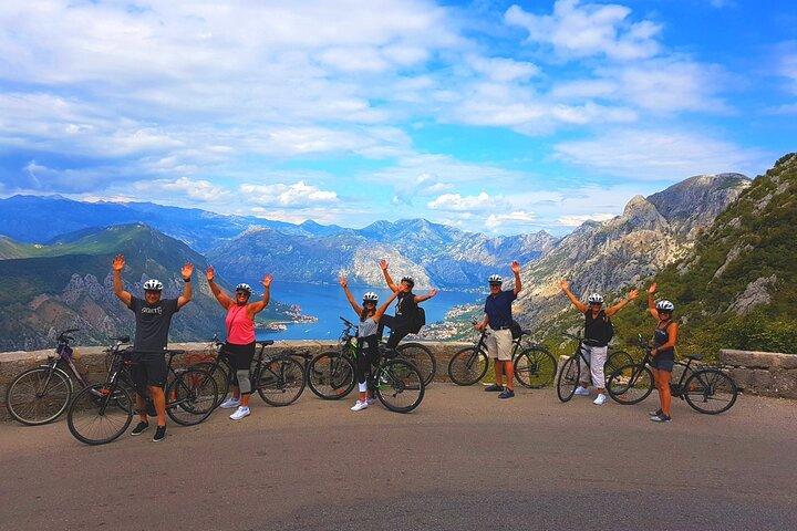 Bike tour - Panoramic downhill from Njeguši and Kotor serpentines