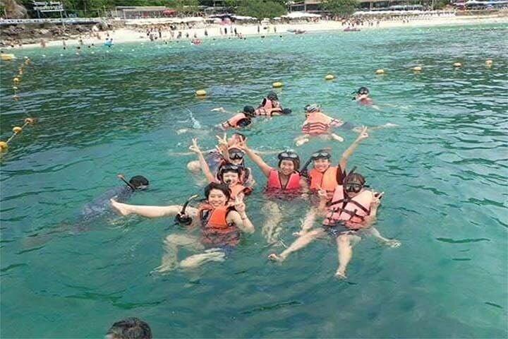 Pattaya: Coral Island-Transfer-Lunch & activities by choice