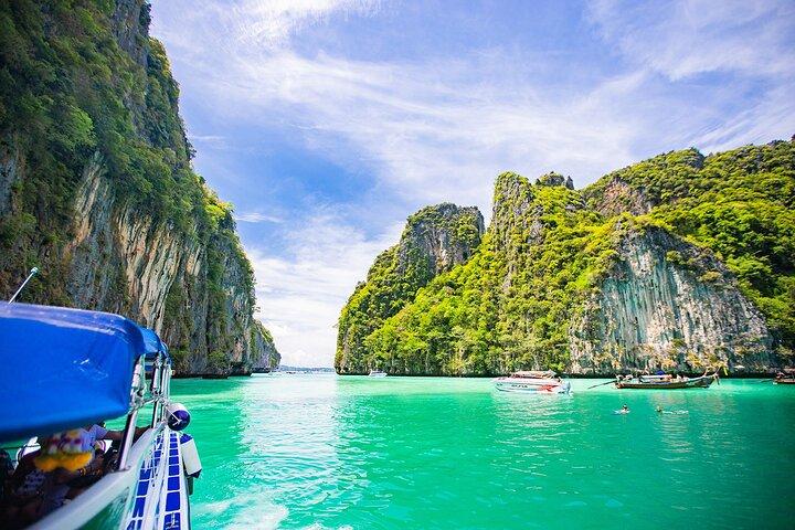 Phi Phi Maya Bay and Khai Island Snorkeling Tour from Phuket
