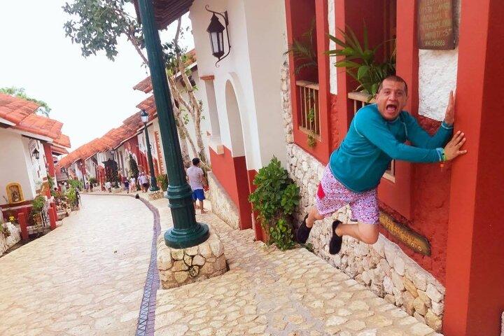 Tour All Inclusive Park Xenses with Transportation from Cancún & Riviera Maya